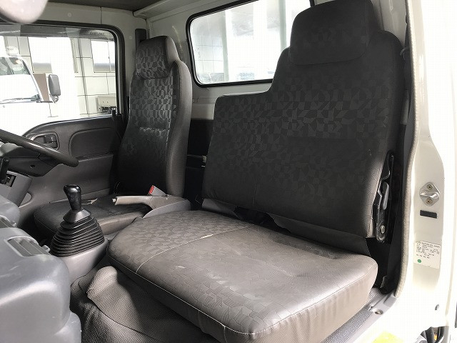 いすゞ エルフ 小型 平ボディ KR-NHR69(109338) 32枚目