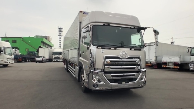 UDトラックス（日産） クオン 大型 ウィング 2PG-CD5CA(34898) 39枚目