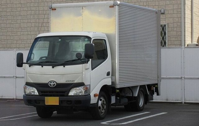 トヨタ ダイナ 小型 バン TKG-XZC605(9235) 1枚目