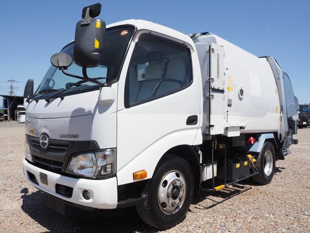 日野 デュトロ 小型 塵芥車（プレス式） *********(104861) 1枚目