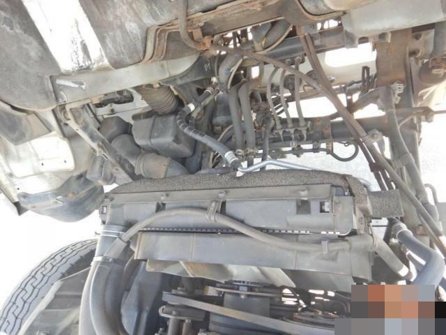 三菱ふそう キャンター 小型 バン KK-FE70CB(8970) 22枚目