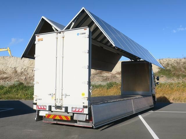 日野 プロフィア 大型 ウィング 2RG-FW1AHG(35509) 8枚目