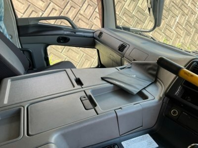 三菱ふそう スーパーグレート 大型 ウィング QPG-FS64VZ(34580) 10枚目