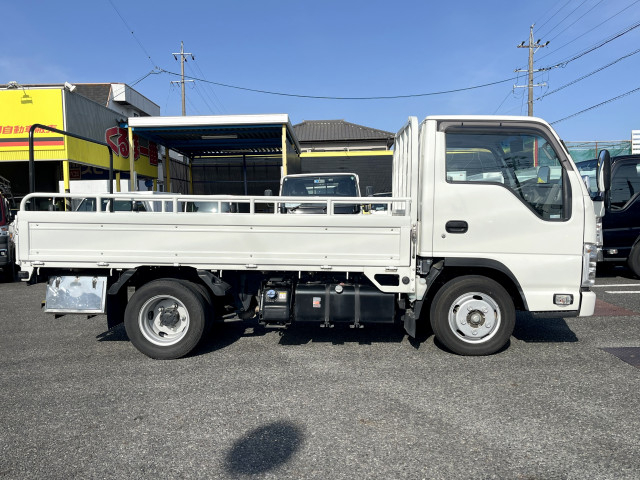 いすゞ エルフ 小型 平ボディ 2RG-NJR88A(102487) 4枚目