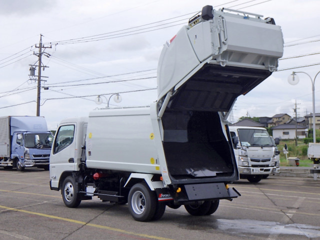 三菱ふそう キャンター 小型 塵芥車（プレス式） 2RG-FEAV0(111858) 7枚目