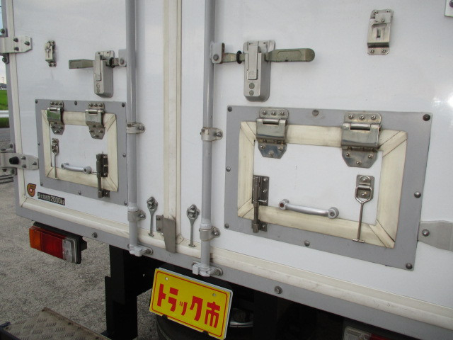 日野 デュトロ 小型 バン TKG-XZU675M(68981) 12枚目