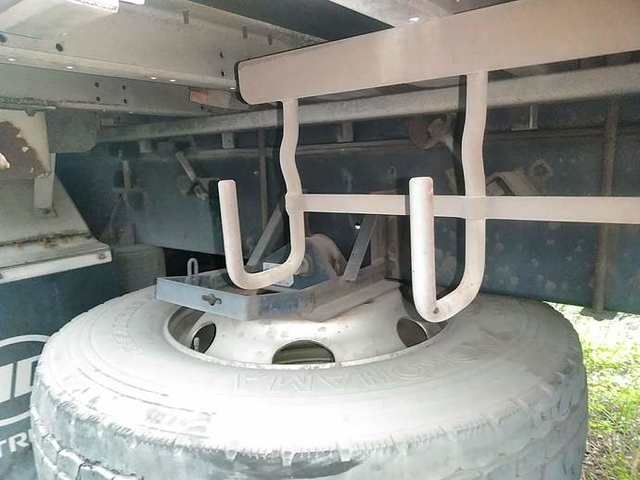 UDトラックス（日産） ビッグサム 大型 ウィング KL-CD48ZWA(3355) 9枚目