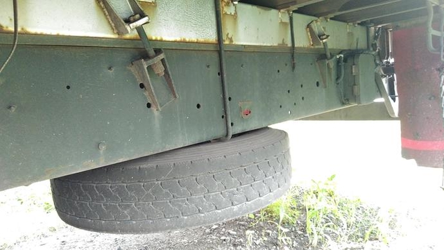 UDトラックス（日産） クオン 大型 平ボディ PKG-CD4ZA(3574) 18枚目