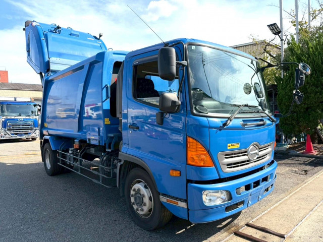 日野 レンジャー 増トン 塵芥車（プレス式） QKG-FJ7JGAA(110396) 5枚目