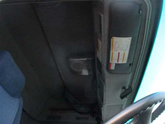 いすゞ ギガ 大型 トラクタ QKG-EXD52AE(37774) 13枚目