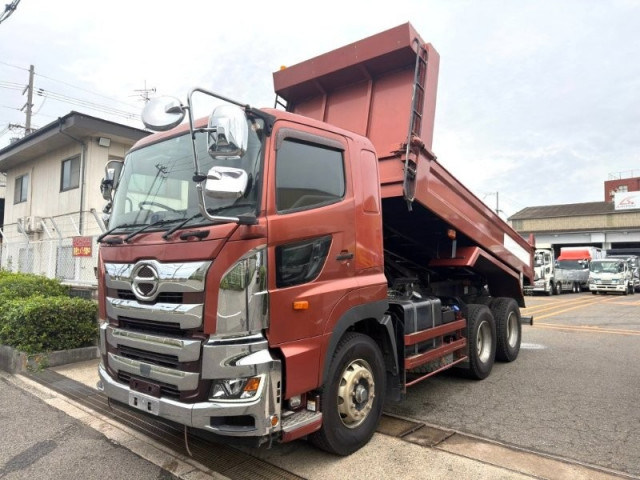 日野 プロフィア 大型 土砂ダンプ 2DG-FS1AGA(111926) 1枚目