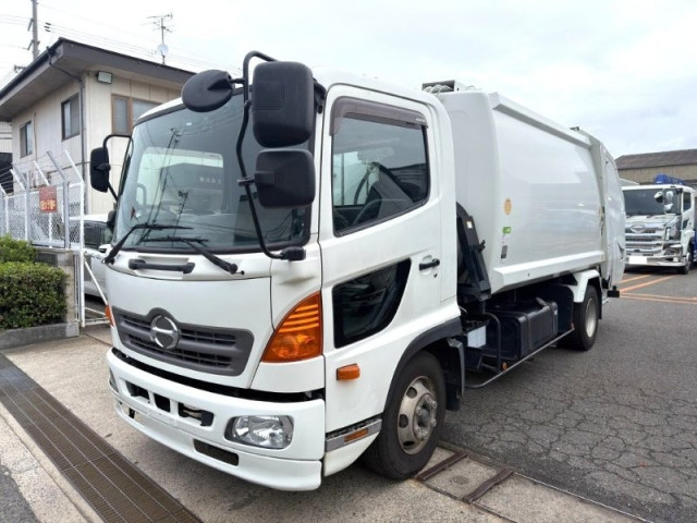 日野 レンジャー 中型 塵芥車（プレス式） TKG-FC9JGAA(111607) 1枚目