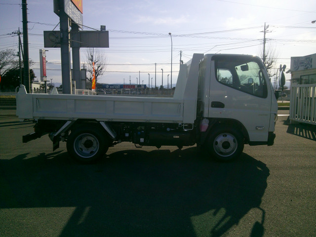 三菱ふそう キャンター 小型 土砂ダンプ 2RG-FBA60(102529) 5枚目