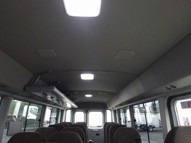 トヨタ コースター 小型 バス 2WG-GDB110(108246) 18枚目