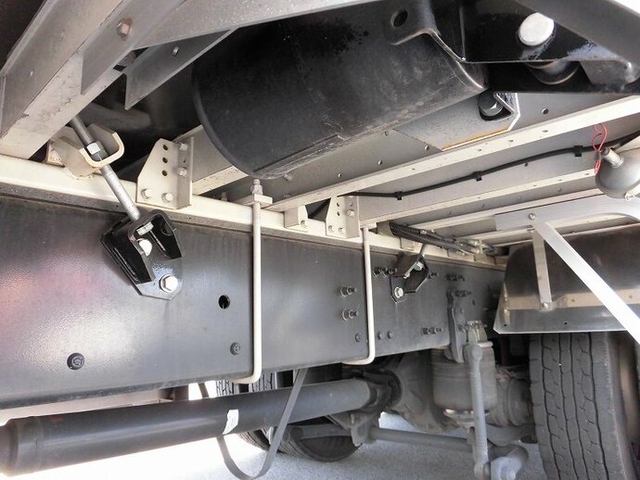 UDトラックス（日産） クオン 大型 ウィング 2PG-CD5CA(7465) 8枚目