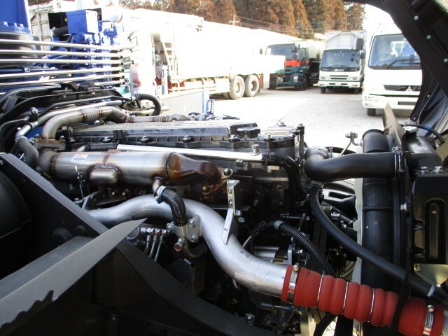 三菱ふそう ファイター 中型 平ボディ（クレーン付） 2KG-FK62F(9293) 58枚目
