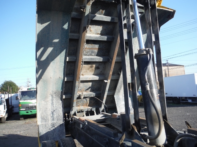 いすゞ その他・不明 その他 土砂ダンプ KL-CXZ51K4(1015) 8枚目