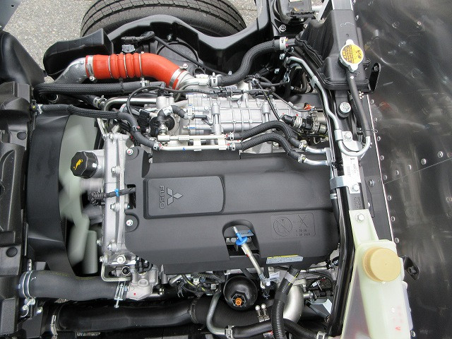 三菱ふそう キャンター 小型 バン 2RG-FEAV0(113784) 25枚目