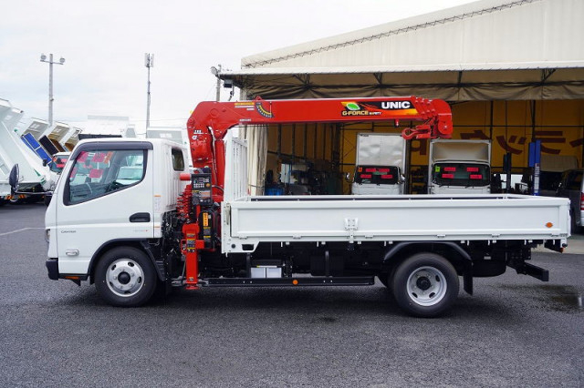 三菱ふそう キャンター 小型 平ボディ（クレーン付） 2RG-FEAV0(105888) 3枚目