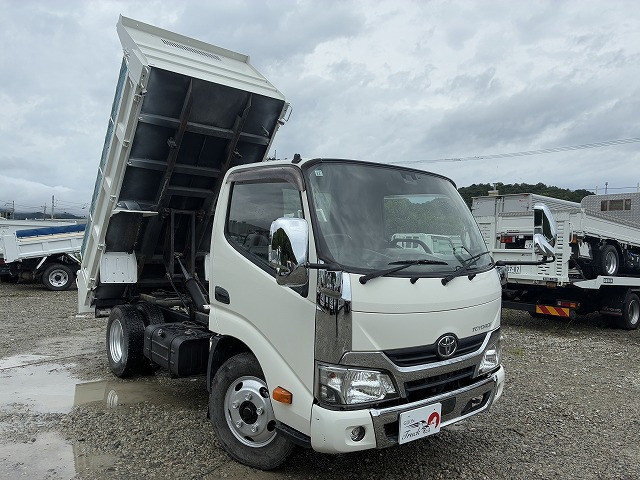 トヨタ トヨエース 小型 土砂ダンプ TKG-XZU620D(109352) 3枚目