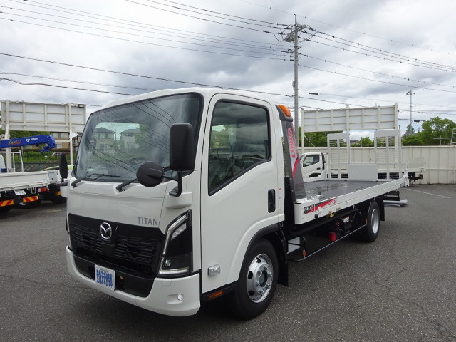 マツダ タイタン 小型 キャリアカー 2RG-LPR88YM(106402) 1枚目