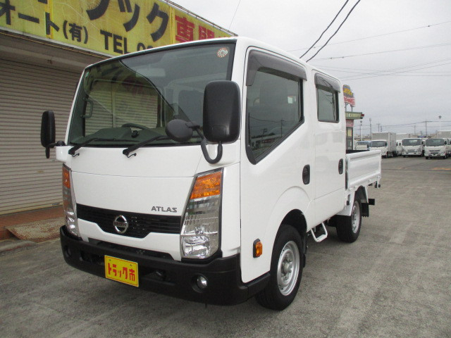 Nissan atlas Small Double cab CBF-SQ1F24(105660) 1枚目