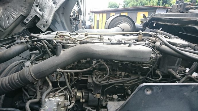 いすゞ ギガ 大型 トラクタ KL-EXD52D3(2091) 15枚目