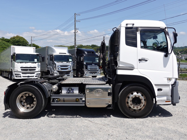 UDトラックス（日産） クオン 大型 トラクタ 2RG-GK5DAB(105634) 8枚目