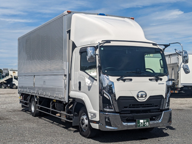 UDトラックス（日産） コンドル 中型 ウィング 2RG-BRR90T4(111504) 2枚目