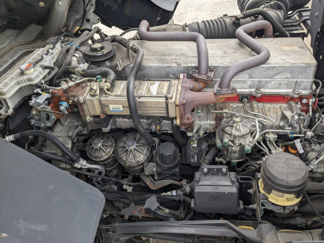 日野 プロフィア 大型 冷蔵冷凍バン 2DG-FR1EHJ(109850) 46枚目