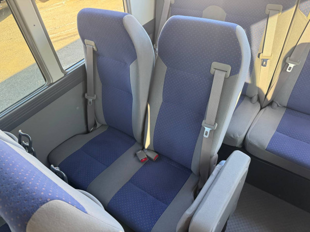 日産自動車 シビリアン 中型 バス ABG-DHW41(111719) 14枚目