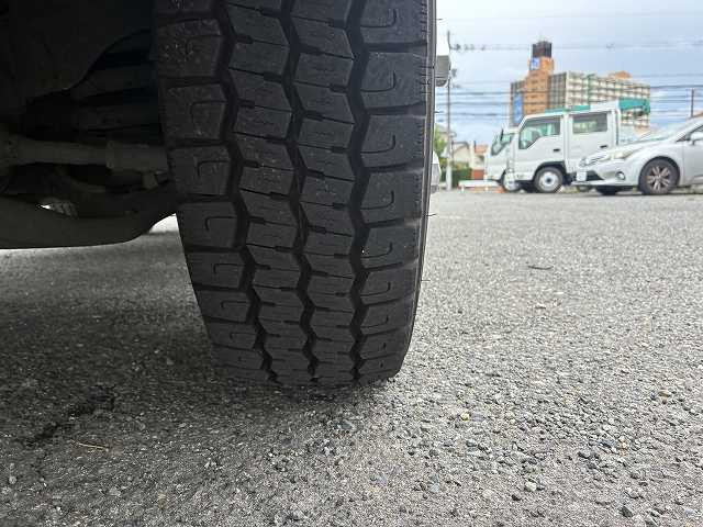 いすゞ エルフ 小型 平ボディ TPG-NJR85A(110202) 31枚目