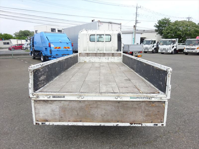 トヨタ ダイナ 小型 平ボディ TPG-XZU710(105993) 11枚目