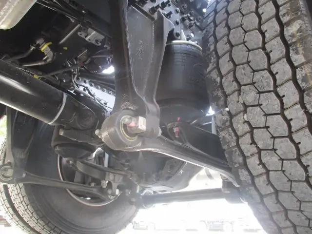 日産自動車 クオン 大型 トラクタ 2RG-GK5DAB(108643) 16枚目