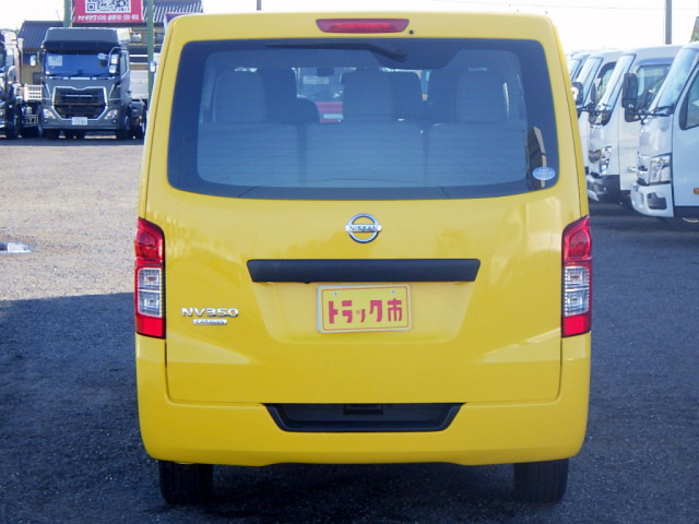 日産自動車 キャラバン 小型 バス CBA-KS2E26(113971) 6枚目