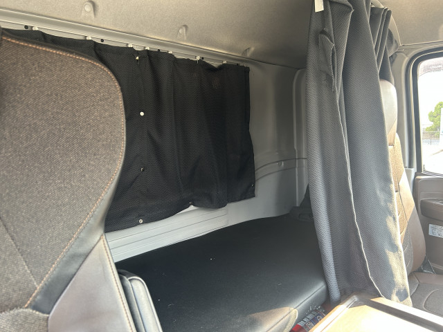 Isuzu giga Large Freezer box_body 2PG-CYJ77D(106414) 26枚目