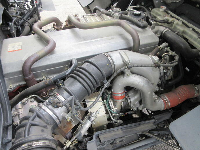 日野 プロフィア 大型 ウィング QPG-FW1EZEG(8305) 19枚目