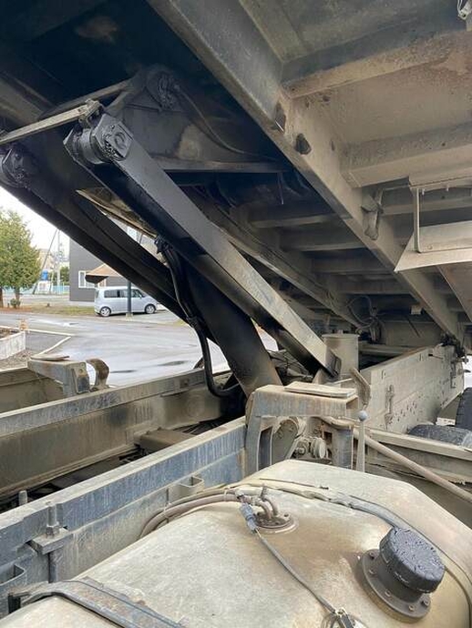 三菱ふそう スーパーグレート 大型 土砂ダンプ FV519JX-700184(8976) 3枚目