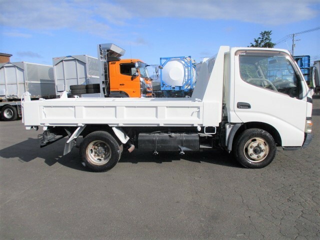 Hino dutro Small Soil dump PB-XZU351T(12035) 4枚目