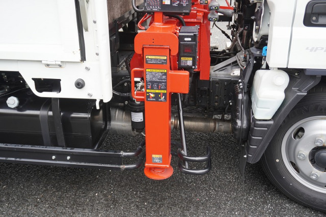 三菱ふそう キャンター 小型 平ボディ（クレーン付） 2RG-FEAV0(105888) 22枚目