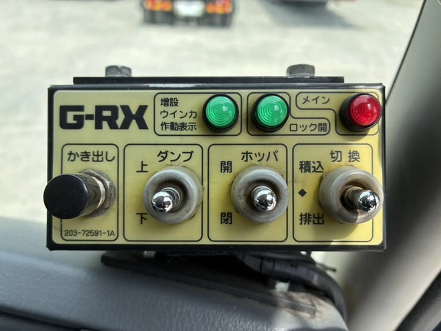 三菱ふそう ファイター 中型 塵芥車（プレス式） TKG-FK61F(108885) 18枚目