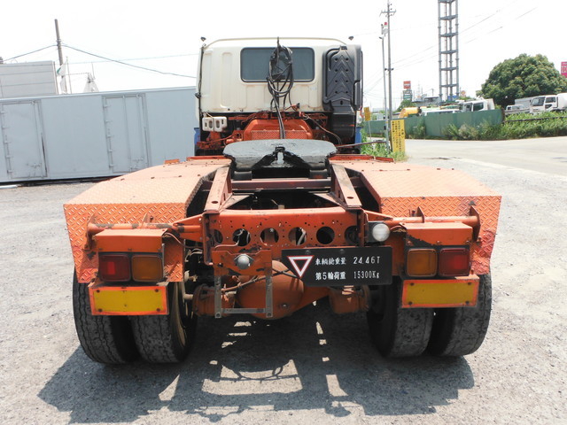 いすゞ ギガ 大型 トラクタ PJ-EXZ52J6(1101) 7枚目
