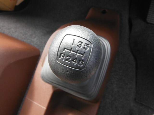 日野 レンジャー 中型 冷蔵冷凍バン 2KG-FD2ABG(39348) 15枚目