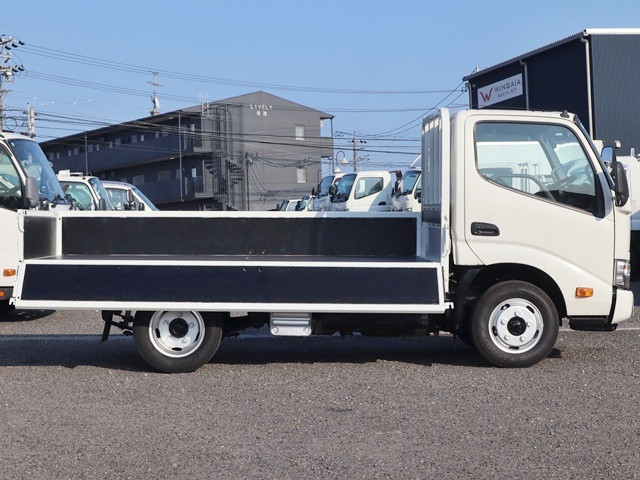 トヨタ ダイナ 小型 平ボディ 2RG-XZC605(109333) 10枚目