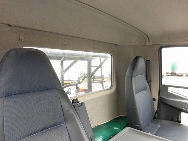 三菱ふそう ファイター 増トン コンテナ専用車 QKG-FK72FZ(9360) 9枚目