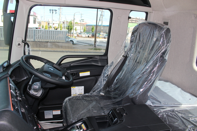 Mitsubishi Fuso super_great Large Tractor 2RG-FP84VER(105000) 21枚目