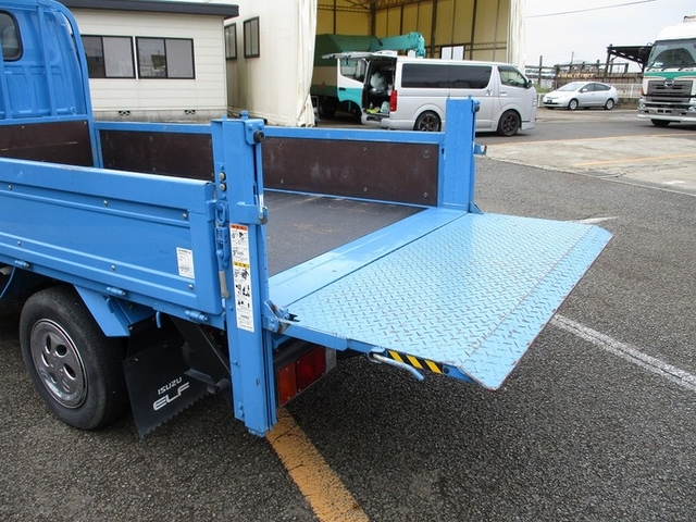 いすゞ エルフ 小型 平ボディ PB-NKR81A(10541) 8枚目