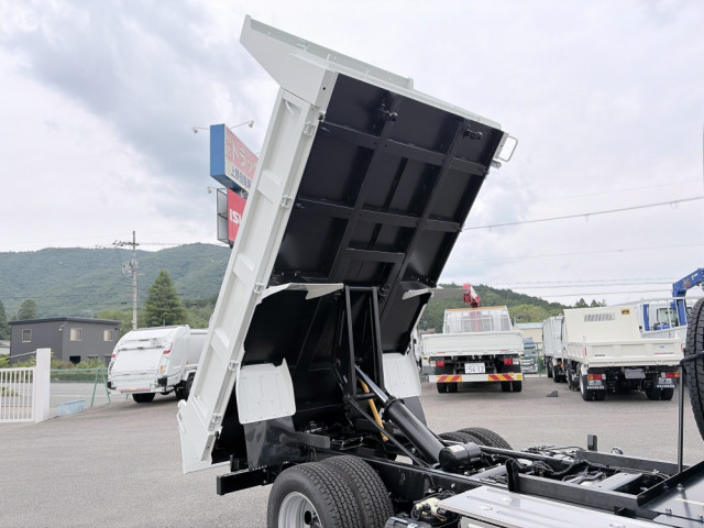 三菱ふそう キャンター 小型 土砂ダンプ 2RG-FDA60(107960) 19枚目