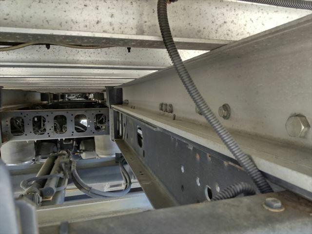 いすゞ フォワード 増トン 冷蔵冷凍バン LKG-FTR90T2(10006) 17枚目
