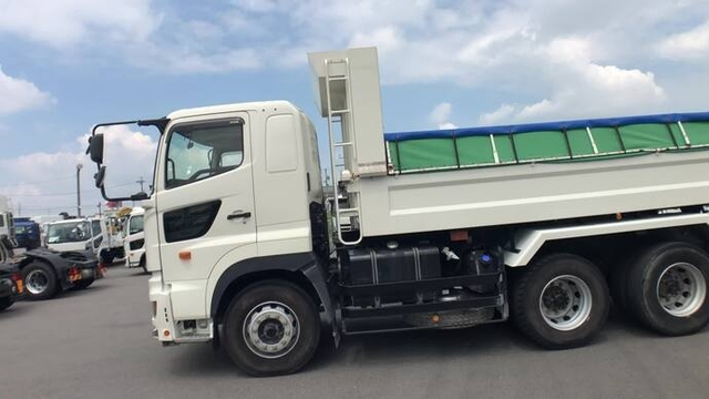 日野 プロフィア 大型 土砂ダンプ 2PG-FS1AGA(34716) 7枚目
